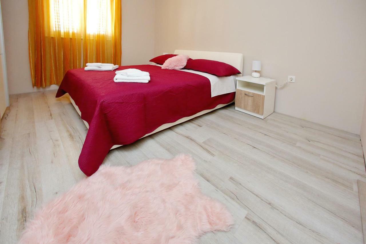 Apartments Sonia Sukošan Exteriér fotografie